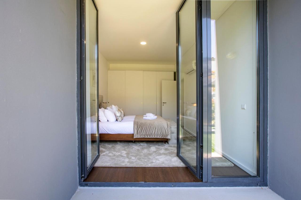 Superb 1Br Flat W/ Garden, Ac & Free Parking By Lovelystay Porto Ngoại thất bức ảnh
