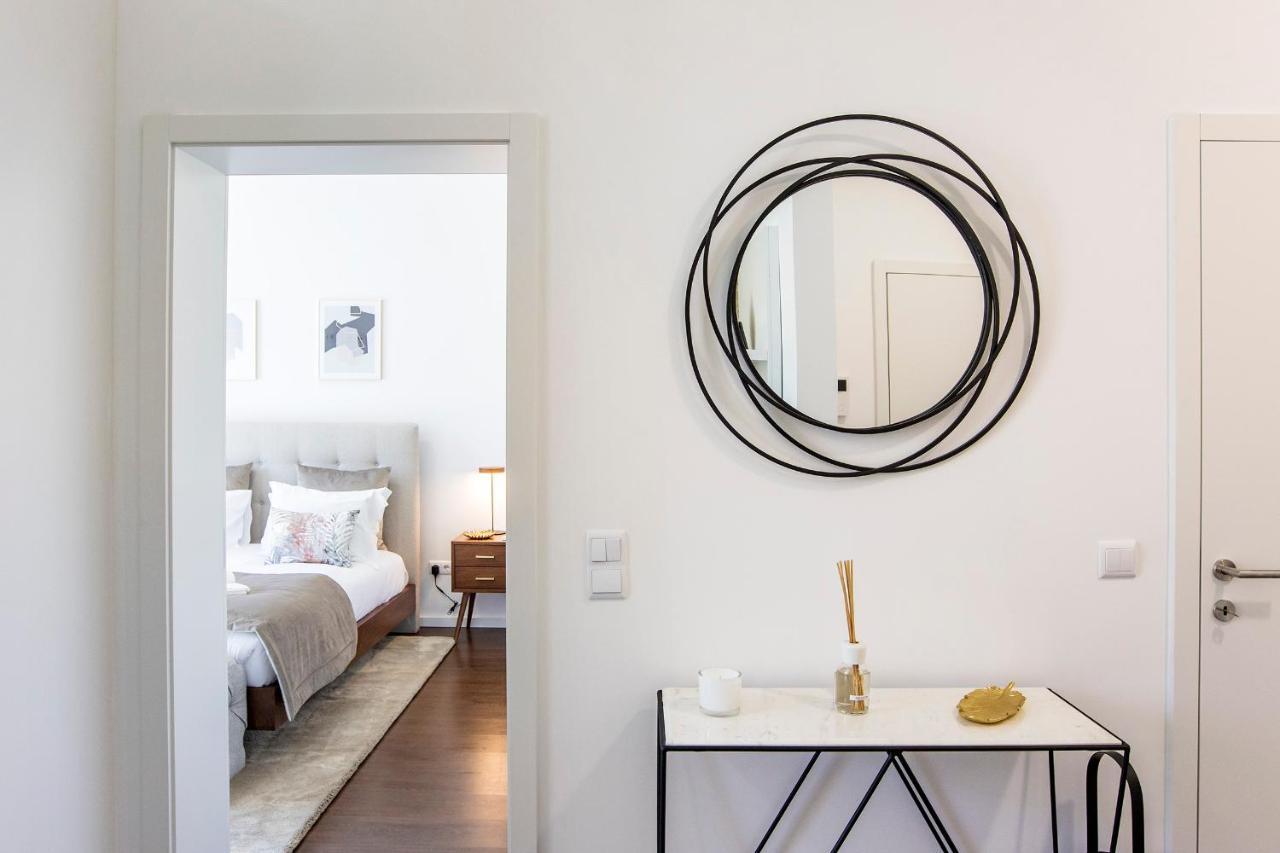 Superb 1Br Flat W/ Garden, Ac & Free Parking By Lovelystay Porto Ngoại thất bức ảnh